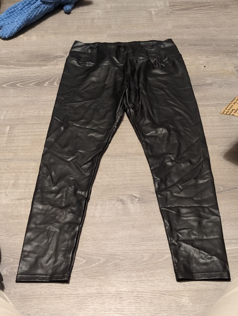 7 For All Mankind Faux Leather Black Pants Size Large